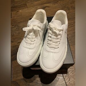 Versace Sneakers with Box Size 43